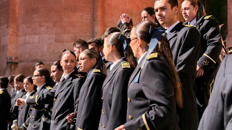 Muestra foto de la galería Presentación nueva uniformidad Agrupación